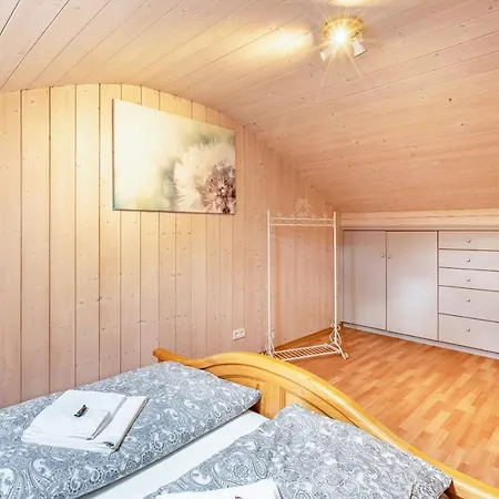 Sunntratn Apartment